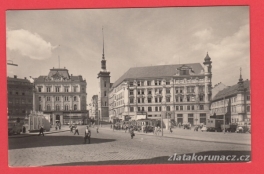 https://www.zlatakorunacz.cz/eshop/products_pictures/brno-namesti-svobody-lidi.jpg