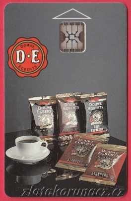 https://www.zlatakorunacz.cz/eshop/products_pictures/douwe-egberts-sl5-1529732118.jpg