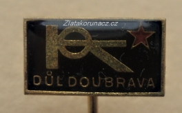 https://www.zlatakorunacz.cz/eshop/products_pictures/dul-doubrava-cerny-obdelnikovy-1429354402.jpg