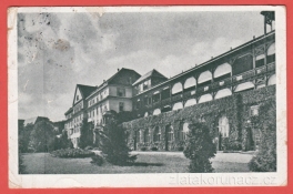 https://www.zlatakorunacz.cz/eshop/products_pictures/jevicko-bocni-pohled-na-sanatorium-1432797612.jpg