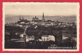 https://www.zlatakorunacz.cz/eshop/products_pictures/olomouc-pohled-na-mesto.jpg