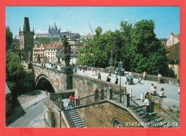 https://www.zlatakorunacz.cz/eshop/products_pictures/praha-karluv-most-a-vetsi-malostranska-vez-1414656982.jpg