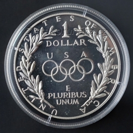 https://www.zlatakorunacz.cz/eshop/products_pictures/usa-1-dollar-1988-s-olympiada-1697635121-b.jpg