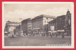 https://www.zlatakorunacz.cz/eshop/products_pictures/usti-n-labem-mirove-namesti.jpg