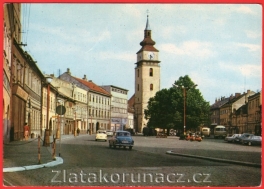 https://www.zlatakorunacz.cz/eshop/products_pictures/valasske-mezirici-namesti-dlazebni-kostky-1725275402.jpg