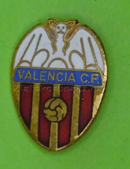 https://www.zlatakorunacz.cz/eshop/products_pictures/valencia-cf-1701956667.jpg