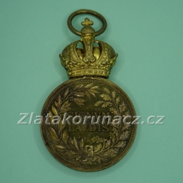 https://www.zlatakorunacz.cz/eshop/products_pictures/vojenska-zasluzna-medaile-signum-laudis-f-j-i-zlaceny-bronz-1653487708-b.jpg