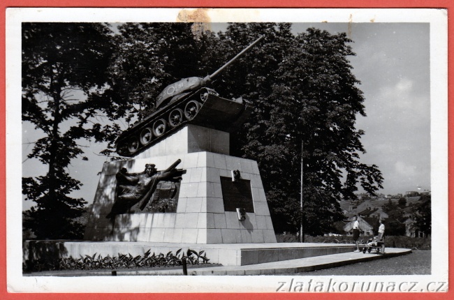 Ostrava - Památník osvobození, tank