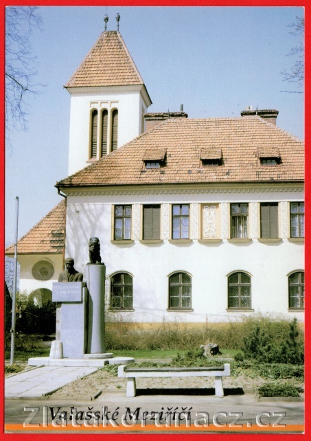 Valašské Meziříčí - Evangelický kostel - park Botanika